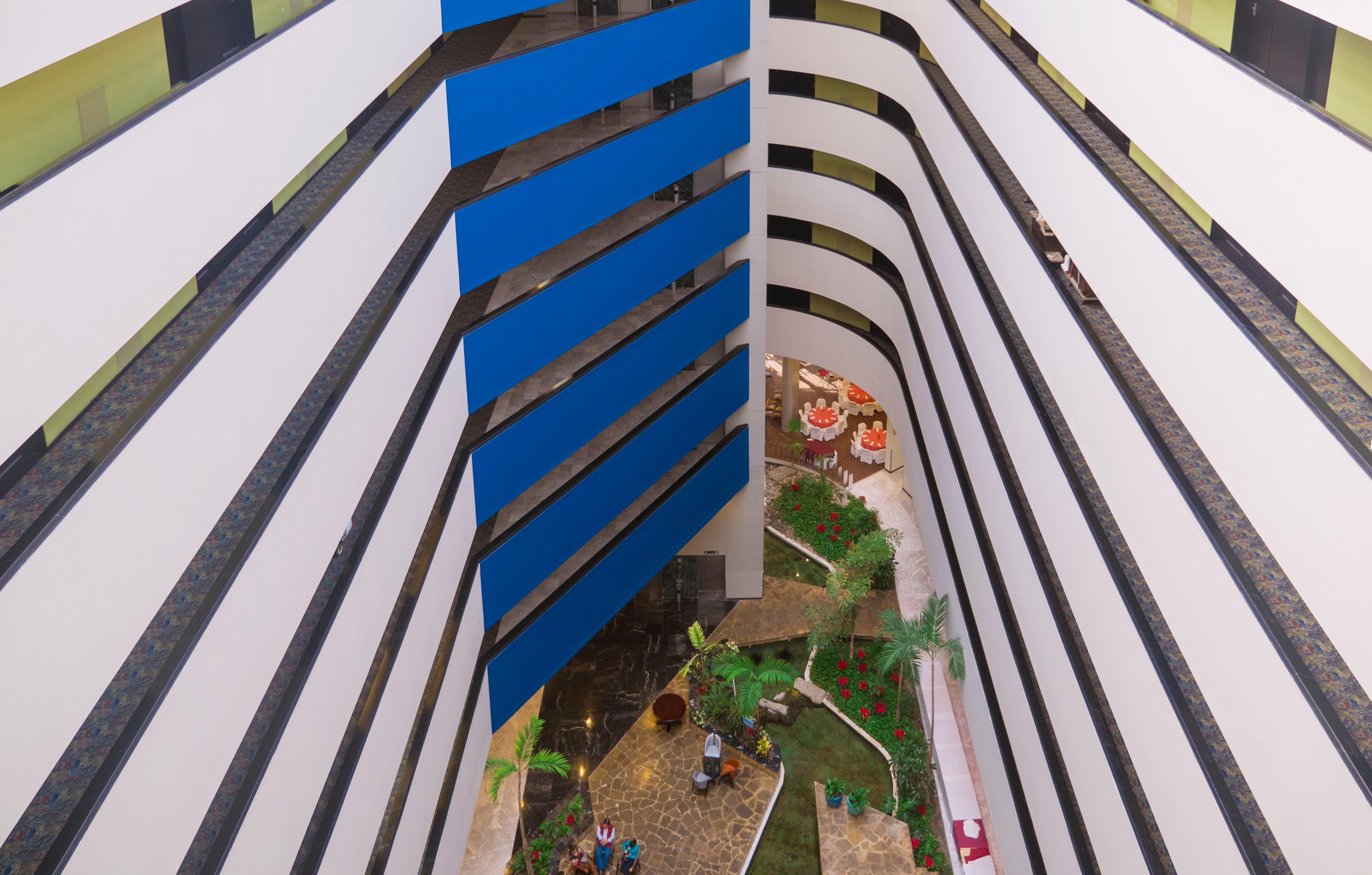 Holiday Inn Monterrey-Parque Fundidora By Ihg Экстерьер фото The interior of the building