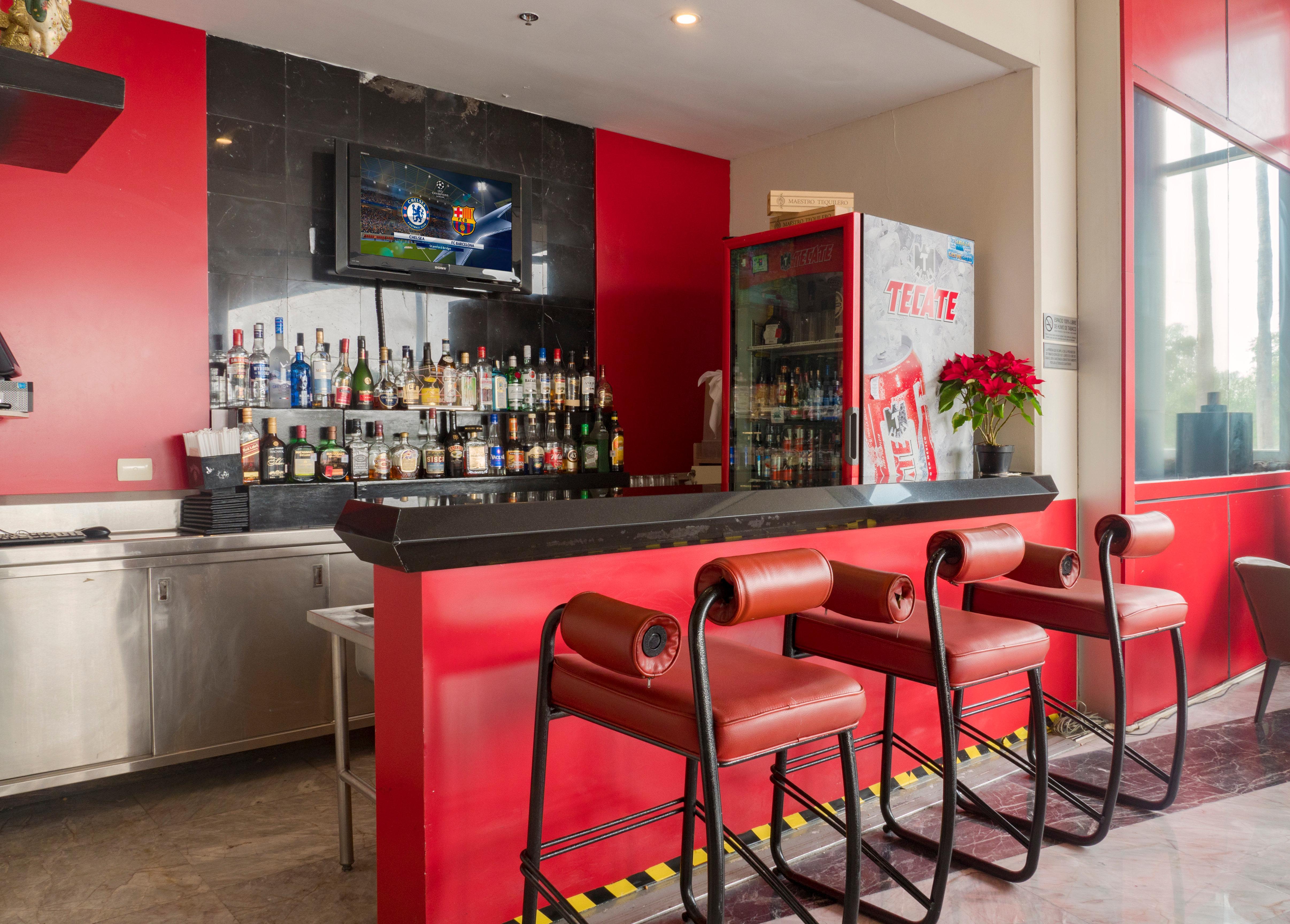 Holiday Inn Monterrey-Parque Fundidora By Ihg Экстерьер фото Bar