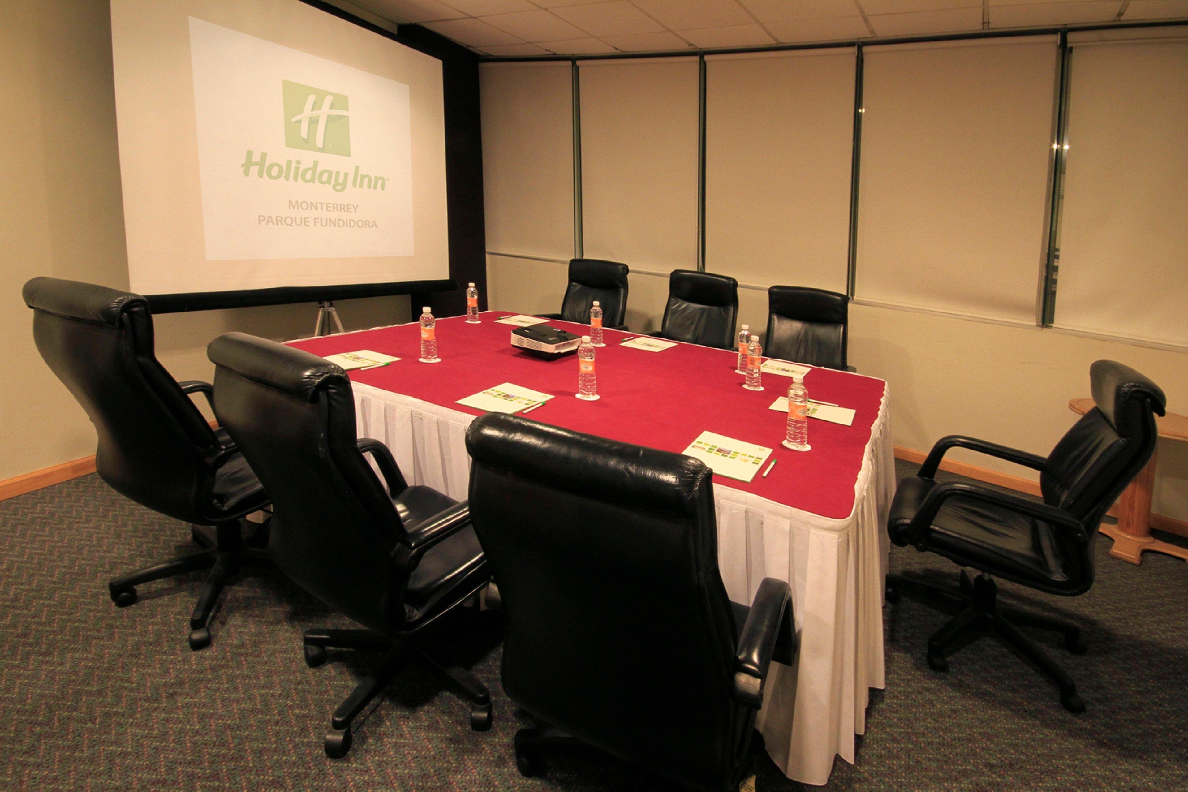Holiday Inn Monterrey-Parque Fundidora By Ihg Экстерьер фото A typical boardroom