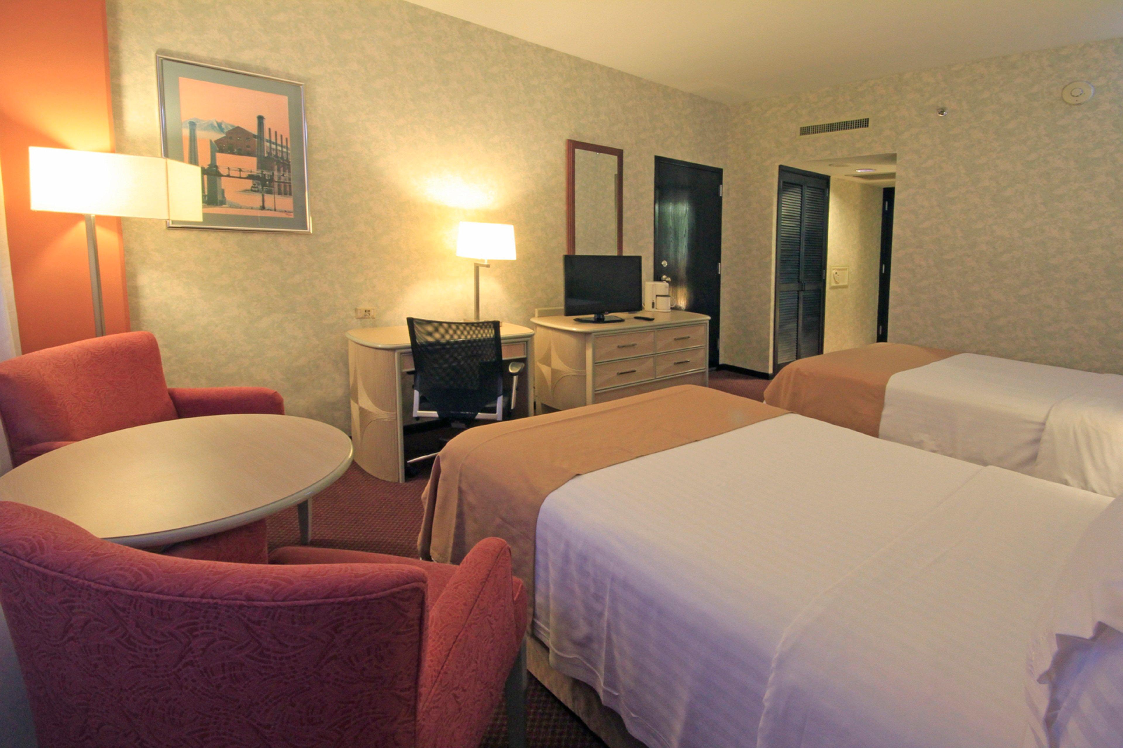 Holiday Inn Monterrey-Parque Fundidora By Ihg Экстерьер фото A typical room at the hotel